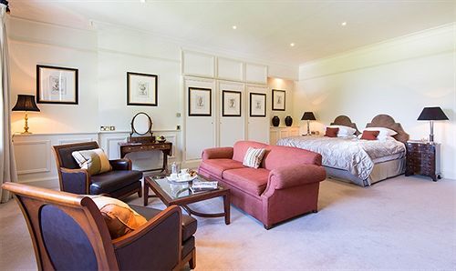 Отель The Elms Abberley Экстерьер фото